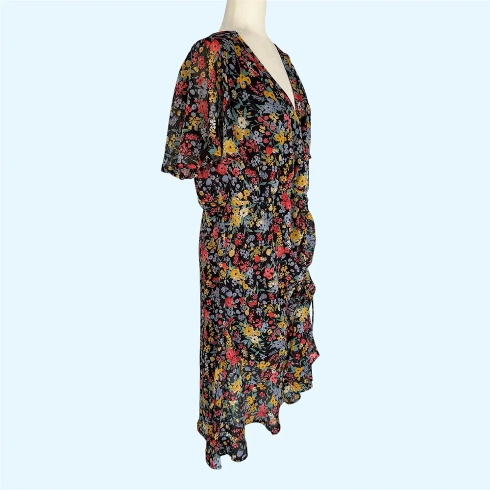 Eyeshadow Black Floral Faux Wrap Flutter Sleeve Midi Dress ~ Women’s XL